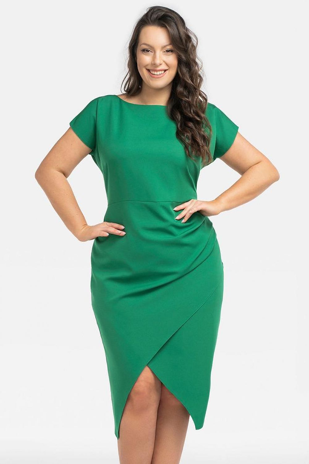 Plus size dress model 196873